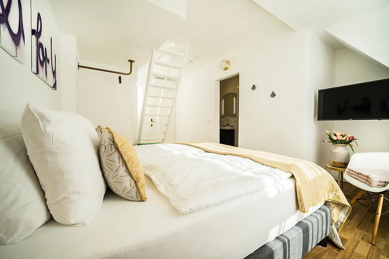 Victoria Hotel Dusseldorf